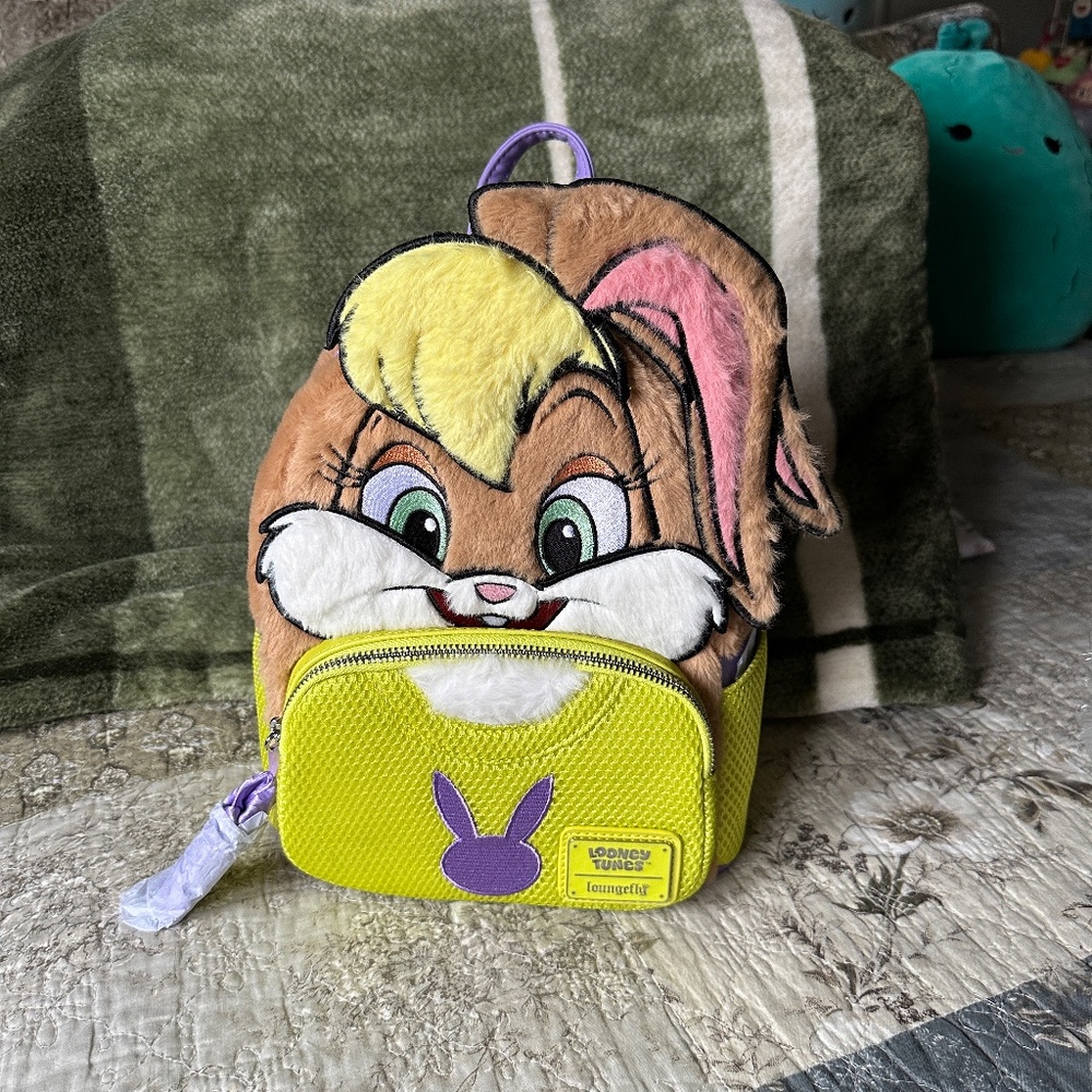Adorable Loungefly - Lola Bunny,  new with tags